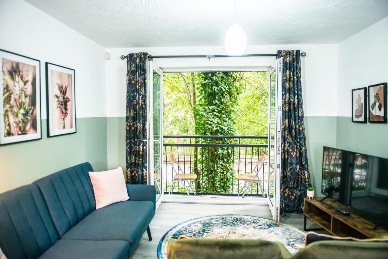 Pipkin Place Serviced Apartment Coventry Exterior photo