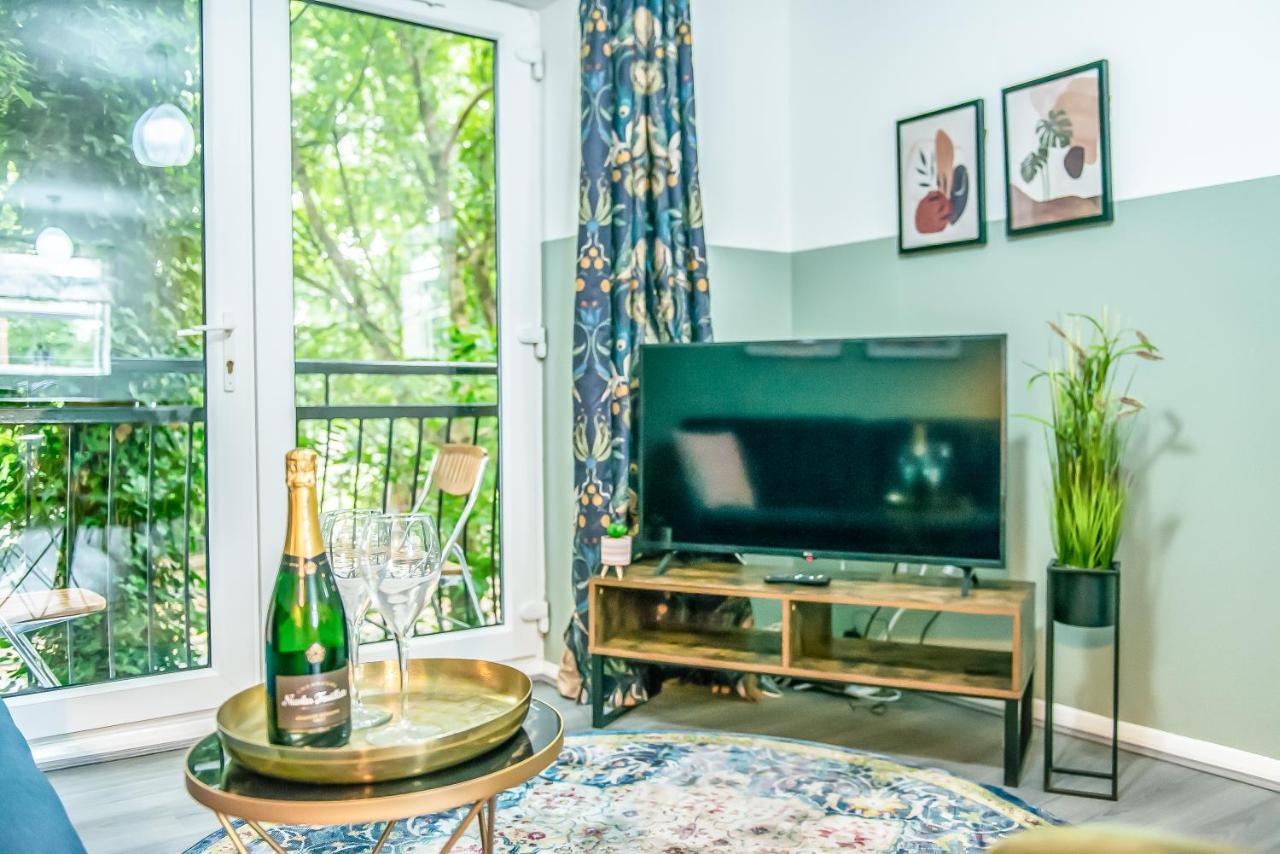 Pipkin Place Serviced Apartment Coventry Exterior photo